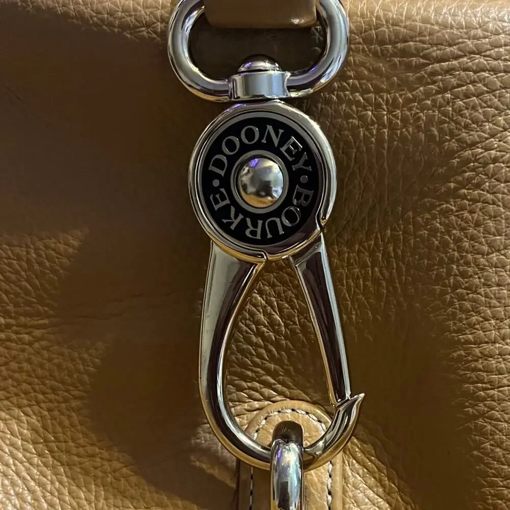 Dooney & Bourke - Pebble Grain Logo Loc Sac with Dust Bag